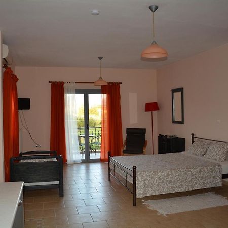 Lotus Sea View Studio Apartment 2 Lixouri Extérieur photo