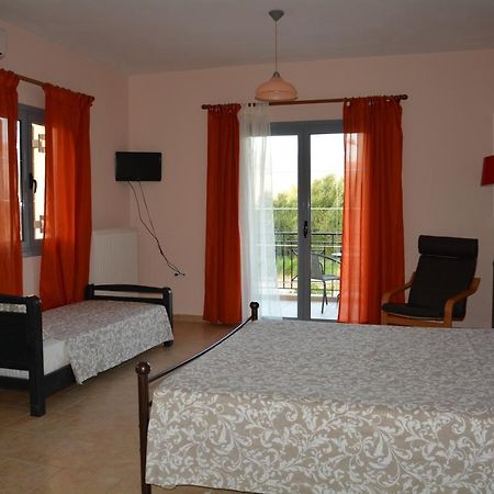 Lotus Sea View Studio Apartment 2 Lixouri Extérieur photo